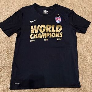 USWNT world champs shirt excellent condition